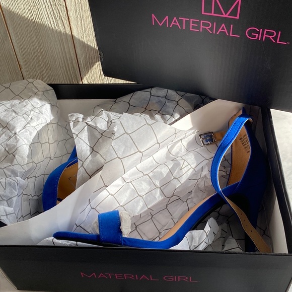 New Material Girl Blaire 5 Cobalt Sandal - Size 7.5W - Picture 10 of 10